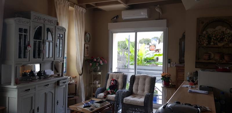 VIAGER OCCUPE DANS L'ENTRE DEUX MER A ACHETER