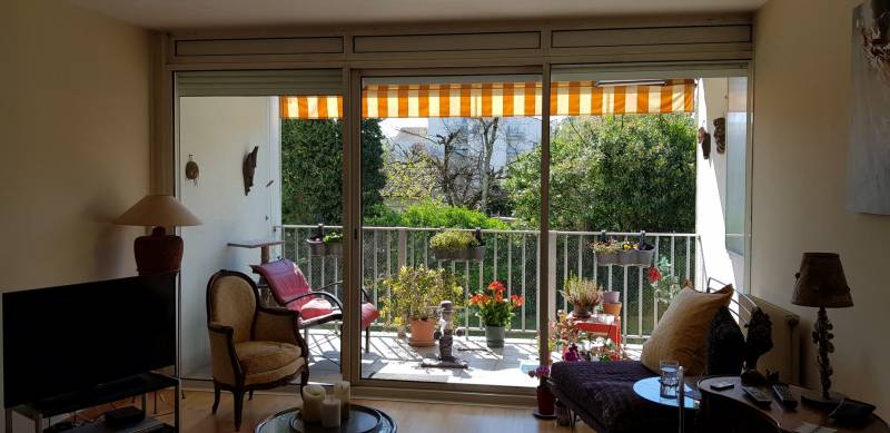 ACHETER UN APPARTEMENT SUR LE BOUSCAT PROCHE BORDEAUX - vue du séjour