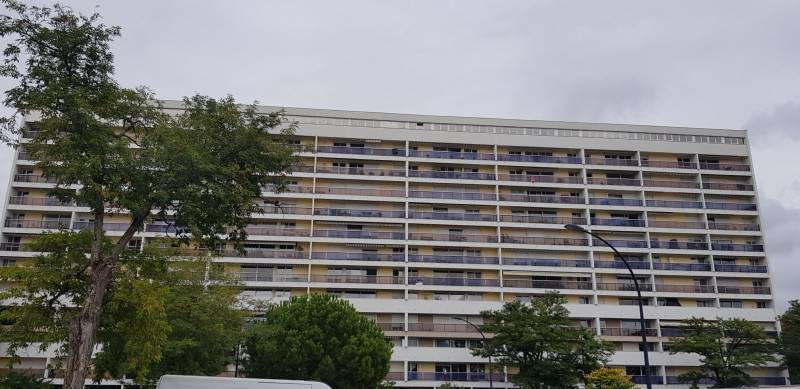 A VENDRE VIAGER 1 TETE 86 ANS SUR BORDEAUX UN APPARTEMENT DE TYPE 3