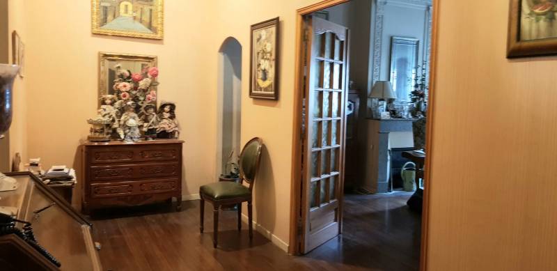 ACHETER SUR BORDEAUX UN APPARTEMENT DE 4 PIECES EN VIAGER OCCUPE 