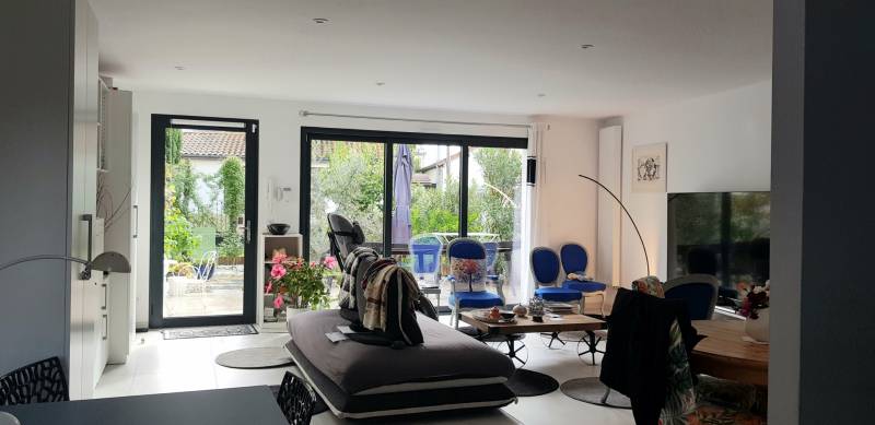 ACHETER UNE MAISON NEUVE EN VIAGER LIBRE SUR BORDEAUX CAUDERANT QUARTIER CALME