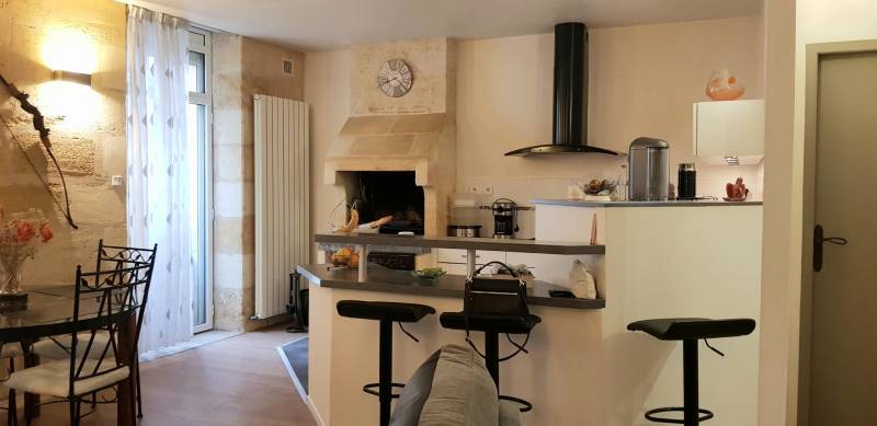 ACHETER UNE MAISON SUR 3 NIVEAUX AVEC GARAGE EN EXCELLENT ETAT