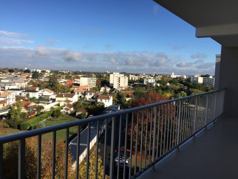 VIAGER LIBRE BORDEAUX APPARTEMENT TYPE 3 2 TETES 91 et 86 ans